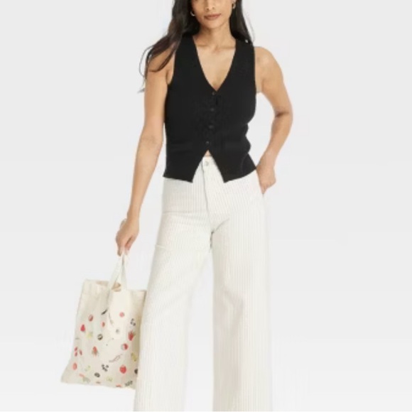 Universal Thread Ribbed Button-Up sweater vest - Picture 2 of 6